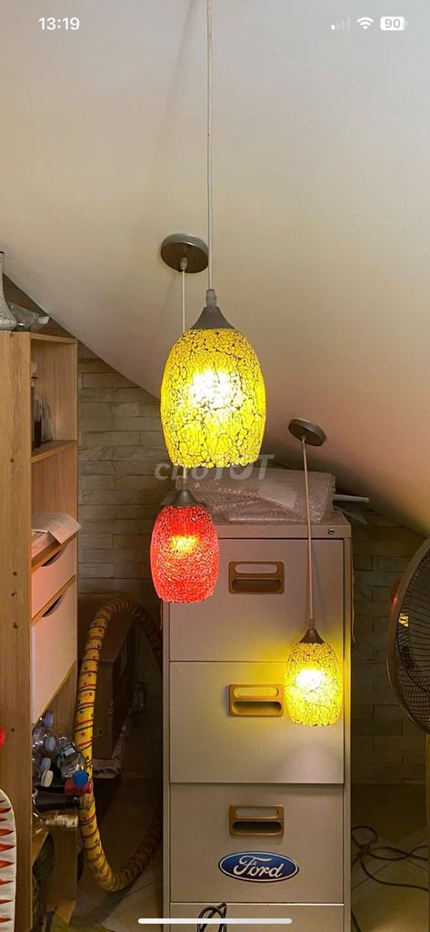 Đèn trang trí Thủy tinh Vàng, Đỏ. Mua bán Đèn tại Quận Hai Bà Trưng Hà Nội được đăng bởi Anh hình 1