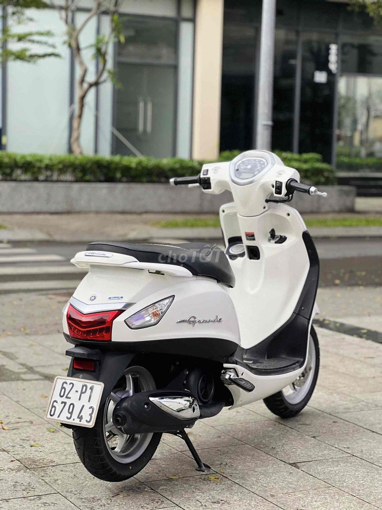 Yamaha Grande 2017 Phiên bản đặc biệt Trắng. Mua bán Xe máy tại Quận Gò Vấp Tp Hồ Chí Minh được đăng bởi Cửa Hàng Cầm Đồ Thanh Lí Xe Máy hình 5
