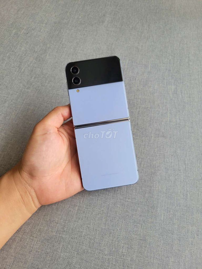 Galaxy Z Flip 4 5G 8/128gb chính hãg 8gen1 2sim gl. Mua bán Điện thoại tại Quận Tân Phú Tp Hồ Chí Minh được đăng bởi Khoa Minh  hình 1