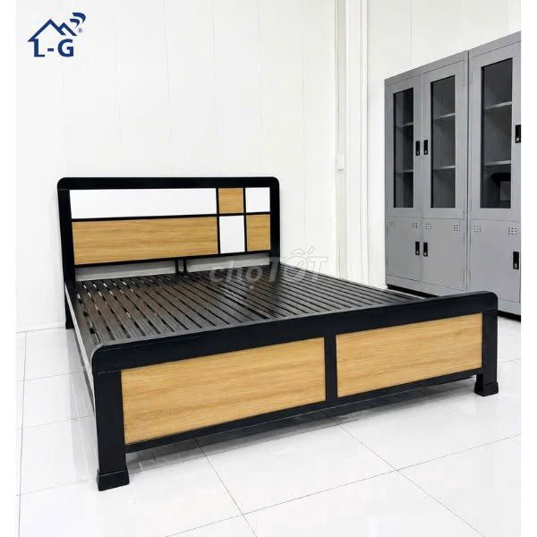 Giường sắt Sắt hộp-GIƯỜNG SẮT=GIAO HÀNG TẬN NƠI===. Mua bán Giường, chăn ga gối nệm tại Huyện Hóc Môn Tp Hồ Chí Minh được đăng bởi Nội thất Quang Hùng hình 1