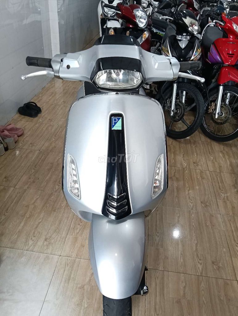 Vesp Sprint. Đèn vuông, bs65,xe zin đẹp lắm. Mua bán Xe máy tại Quận Ninh Kiều Cần Thơ được đăng bởi Ti hình 1