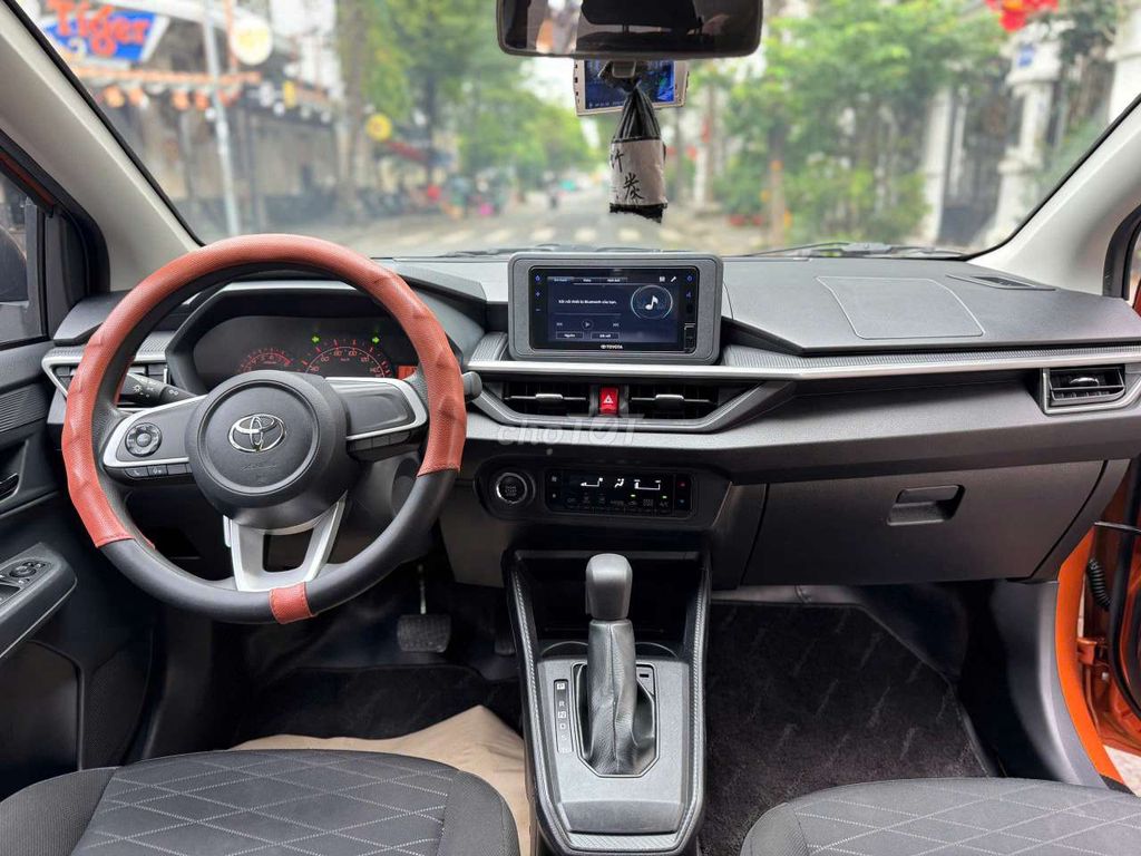 Toyota Wigo màu Cam 5 chỗ. Mua bán Ô tô tại Quận Gò Vấp Tp Hồ Chí Minh được đăng bởi Cường Lã Auto hình 3