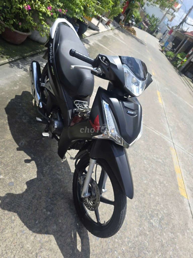 Honda Future LED 2019, госномер 59U2-34233, родной тихий мотор, один владелец