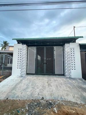 Nhà phố 98 m² · 2 PN · Đường Lê Thị Sắc
