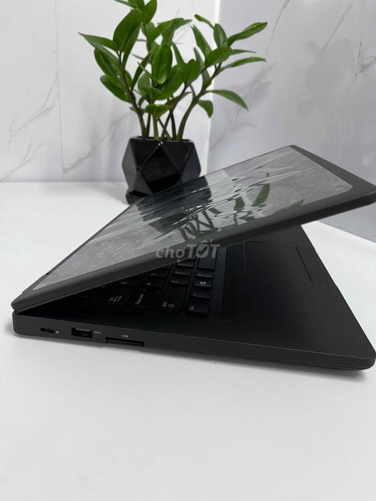 Dell Latitude 5490 i5 8250U. Mua bán Laptop tại Quận Hải Châu Đà Nẵng được đăng bởi Hạ hình 1