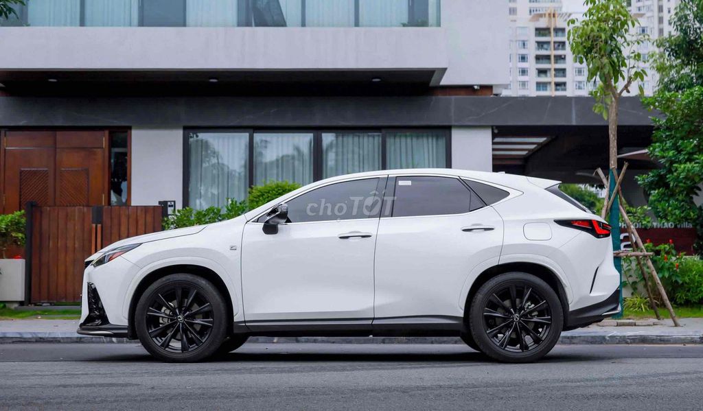 Lexus_NX350_F Sport Model 2024 Bank 90%. Mua bán Ô tô tại Quận 7 Tp Hồ Chí Minh được đăng bởi PHÁT ĐẠT LUXURY CAR hình 5