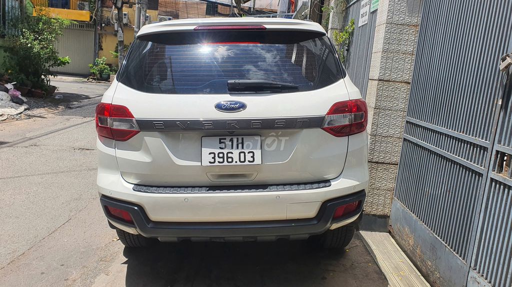 Ford Everest 2019 Ambient 2.0L MT, Trắng, 95k km,. Mua bán Ô tô tại Quận 11 Tp Hồ Chí Minh được đăng bởi Berlin Dang hình 2