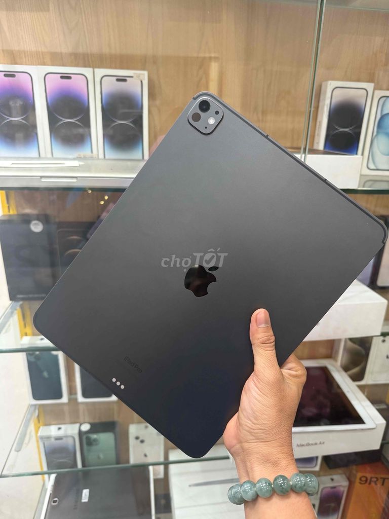 iPad Pro M4 5G 13 inch. Sạc 5 lần. Keng. Giá rẻ hơ