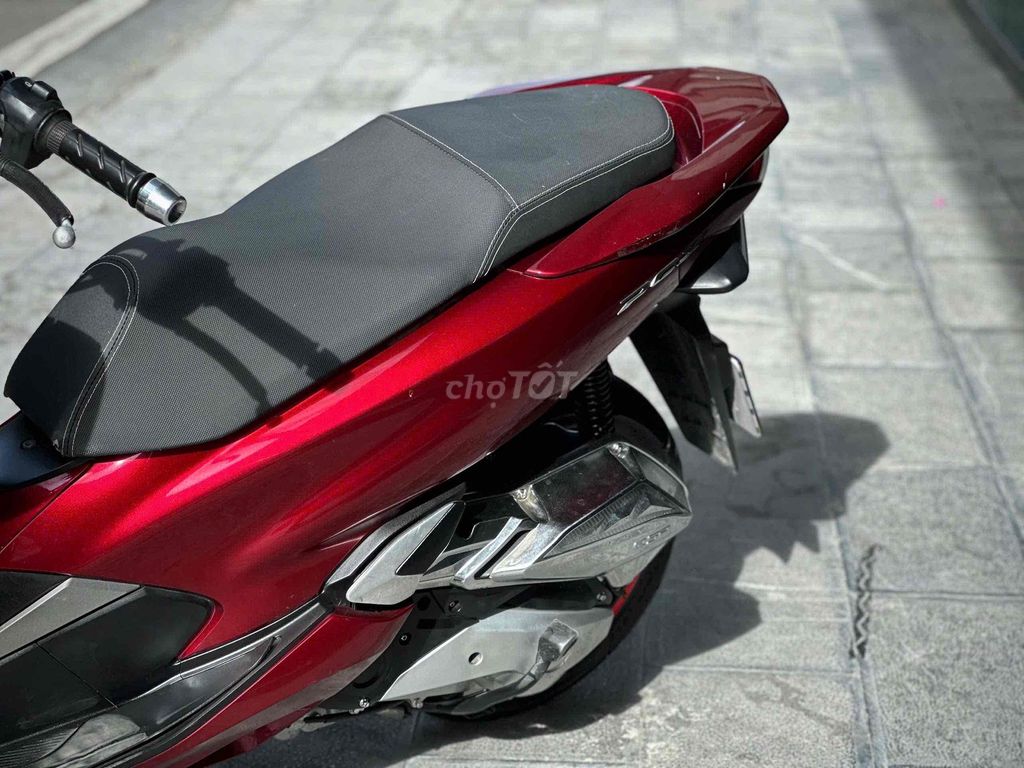 Honda PCX125 2022 Đỏ pha lê nguyên zin 29D2. Mua bán Xe máy tại Quận Ba Đình Hà Nội được đăng bởi Xe Máy Nam Thi hình 8