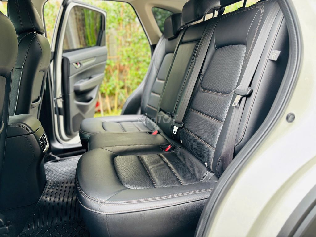 Mazda CX 5 2.0 Premium 2020 - 48000 km. Mua bán Ô tô tại Thành phố Dĩ An Bình Dương được đăng bởi trần thị khánh huyền  hình 12