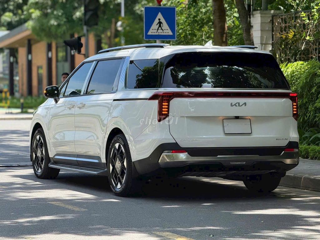Kia Carnival 2025 Signature 1.6 Turbo HEV 7S. Mua bán Ô tô tại Quận Bình Tân Tp Hồ Chí Minh được đăng bởi Trần Vinh Phát hình 7