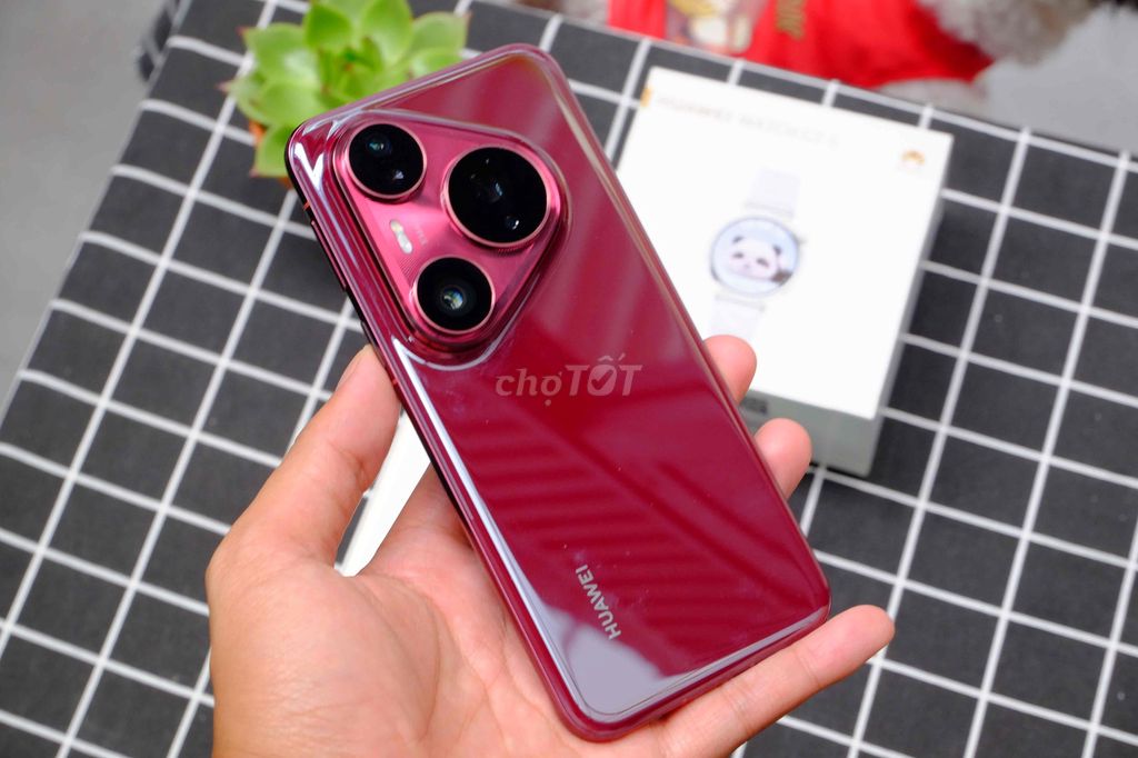 Huawei Pura 80 Pro qt Đỏ 12/512 kèm ốp carbon. Mua bán Điện thoại tại Quận 3 Tp Hồ Chí Minh được đăng bởi Duy hình 1