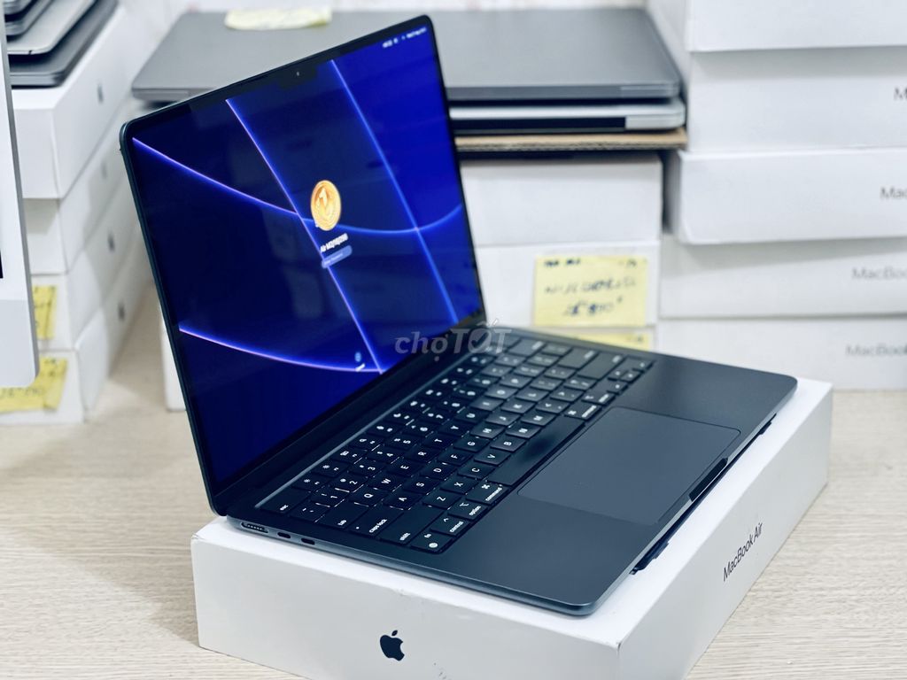 MacBook Air M2 – (M2/16/256) – GIÁ CHỈ 24,xxx