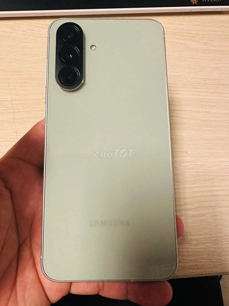 Samsung A56-5G Xanh Còn bảo hành. Mua bán Điện thoại tại Quận Đống Đa Hà Nội được đăng bởi Hoàng hình 1