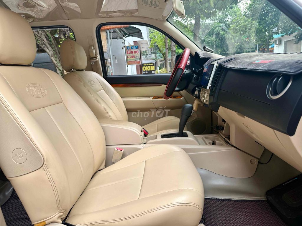 Ford Everest 2010 2.5L 4x2 AT - 146000 km. Mua bán Ô tô tại Thành phố Biên Hòa Đồng Nai được đăng bởi Peacemaker hình 9