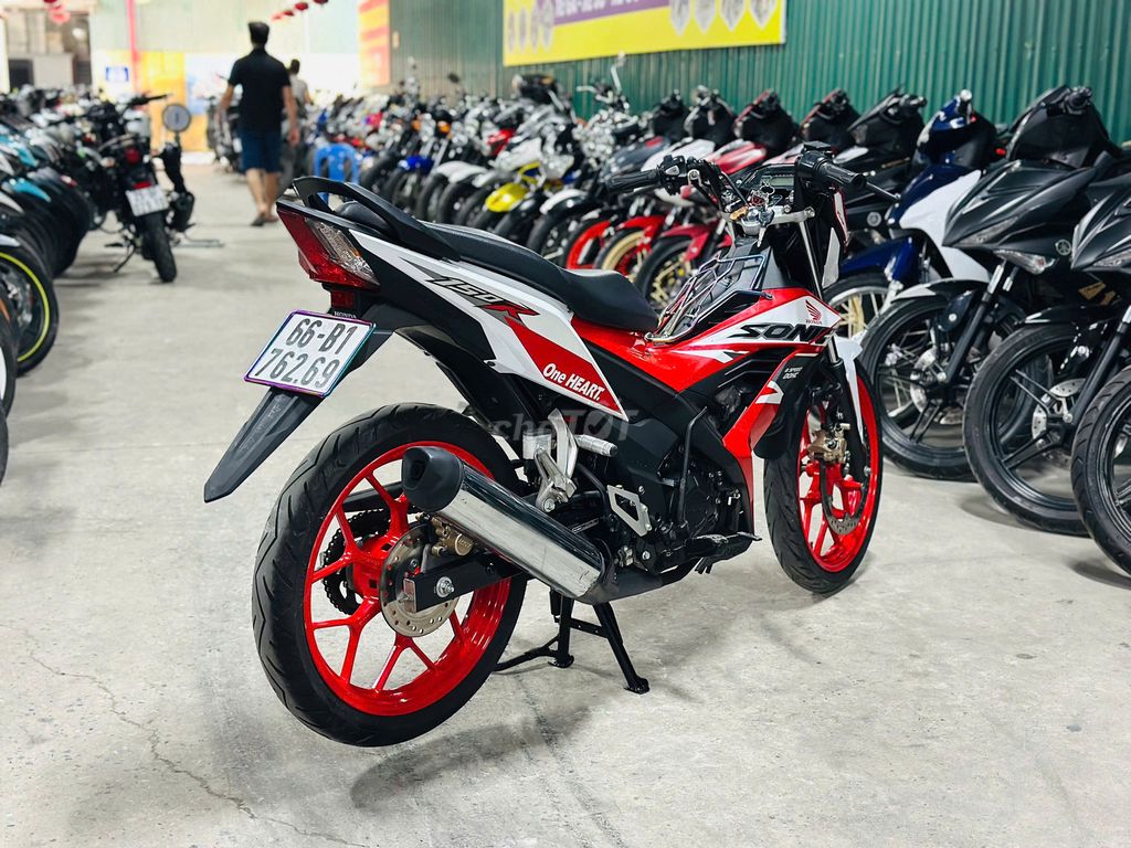 XE MÁYTHANH TÙNG_SONIC 150 ĐỎ TRẮNG -CÓ TRẢ GÓP. Mua bán Xe máy tại Quận Nam Từ Liêm Hà Nội được đăng bởi THANH TÙNG hình 3