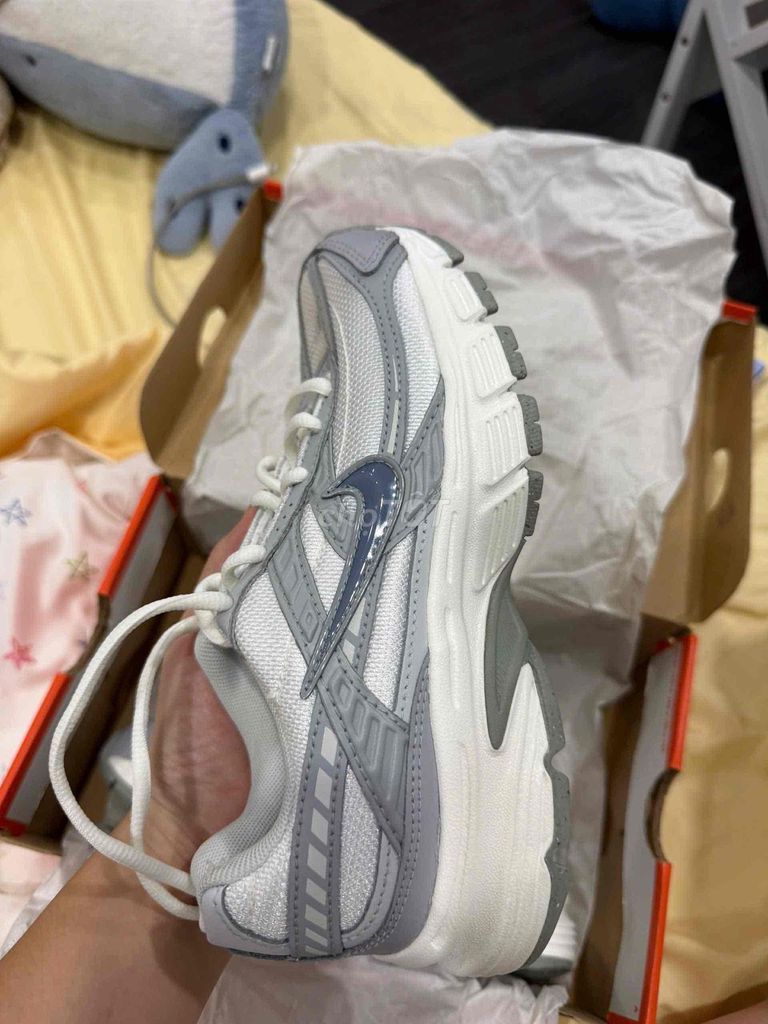 Giày thể thao Nike Initiator Nữ. Mua bán Giày dép tại Quận Phú Nhuận Tp Hồ Chí Minh được đăng bởi NGUYỄN THỊ TRÚC THƯ hình 1