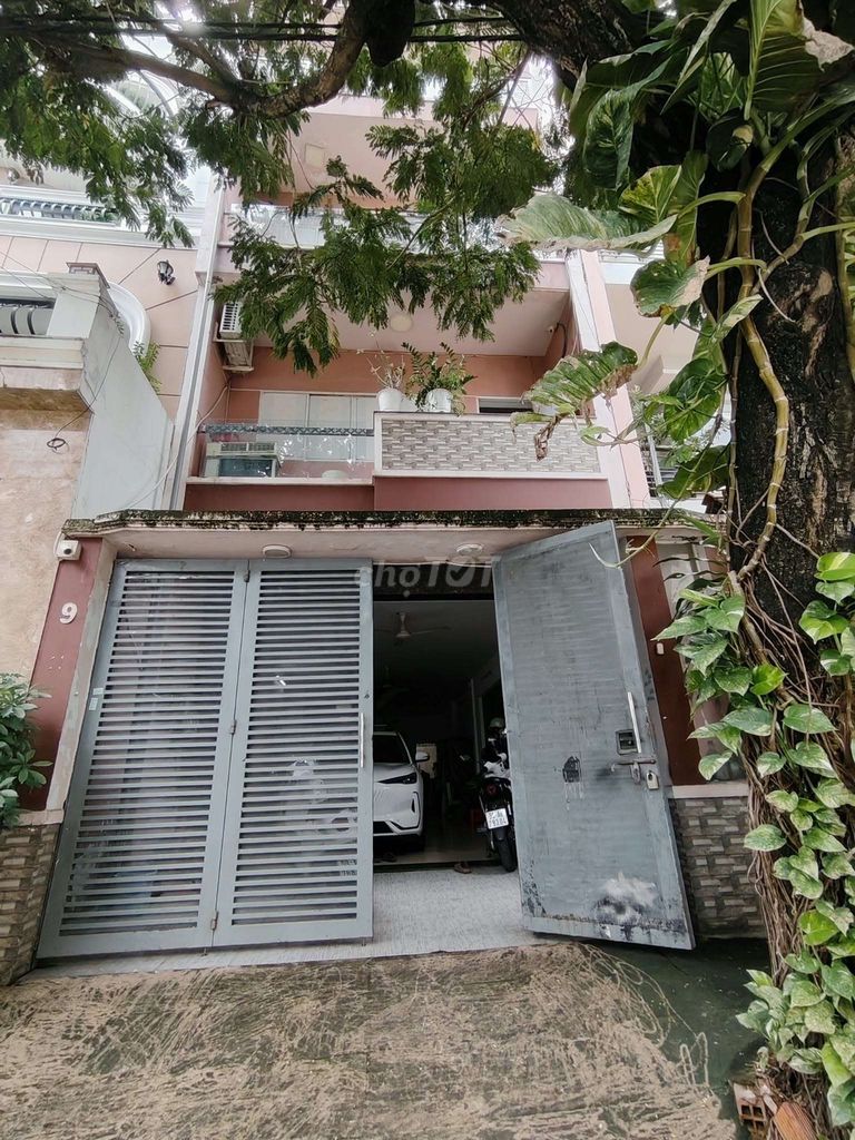 Аренда · 6 комн. · 100 м² · Quận Bình Tân, ул. Đường số 17B
