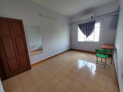 Room 25 m² · Phố Đạm Phương