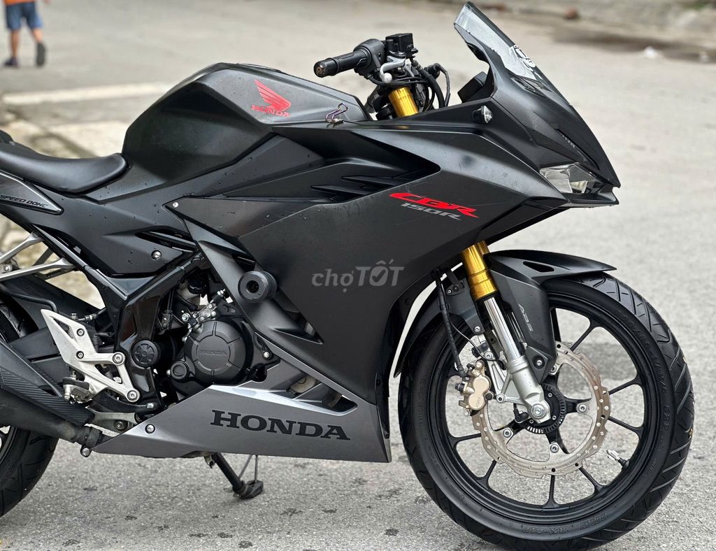 Honda CBR 150 2023 có trả góp trao đổi ✅. Mua bán Xe máy tại Quận Thanh Xuân Hà Nội được đăng bởi Phú Lý hình 1