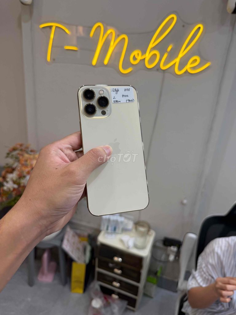 13 Pro Max 128GB Vàng 100% Quốc Tế zin. Mua bán Điện thoại tại Quận Thanh Xuân Hà Nội được đăng bởi Ngô Tráng T Mobile hình 1
