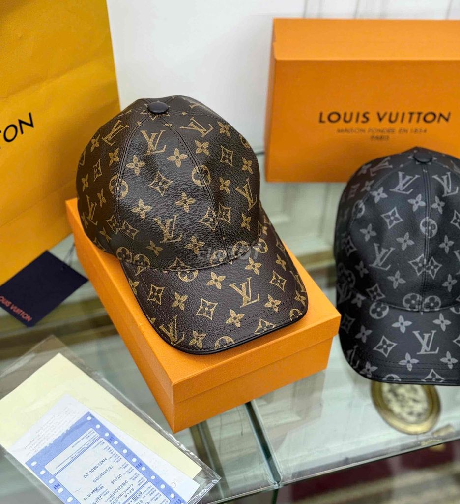 Mũ lưỡi trai Louis Vuitton da nam. Mua bán Phụ kiện thời trang khác tại Huyện Chương Mỹ Hà Nội được đăng bởi Shop Cường Thịnh Luxury hình 1
