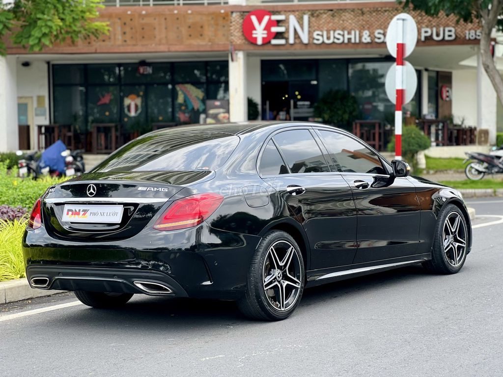 ❤️ MERCEDES C300 AMG - Model 2020, Black Edition. Mua bán Ô tô tại Quận 7 Tp Hồ Chí Minh được đăng bởi Tri Mercedes DNZ hình 6