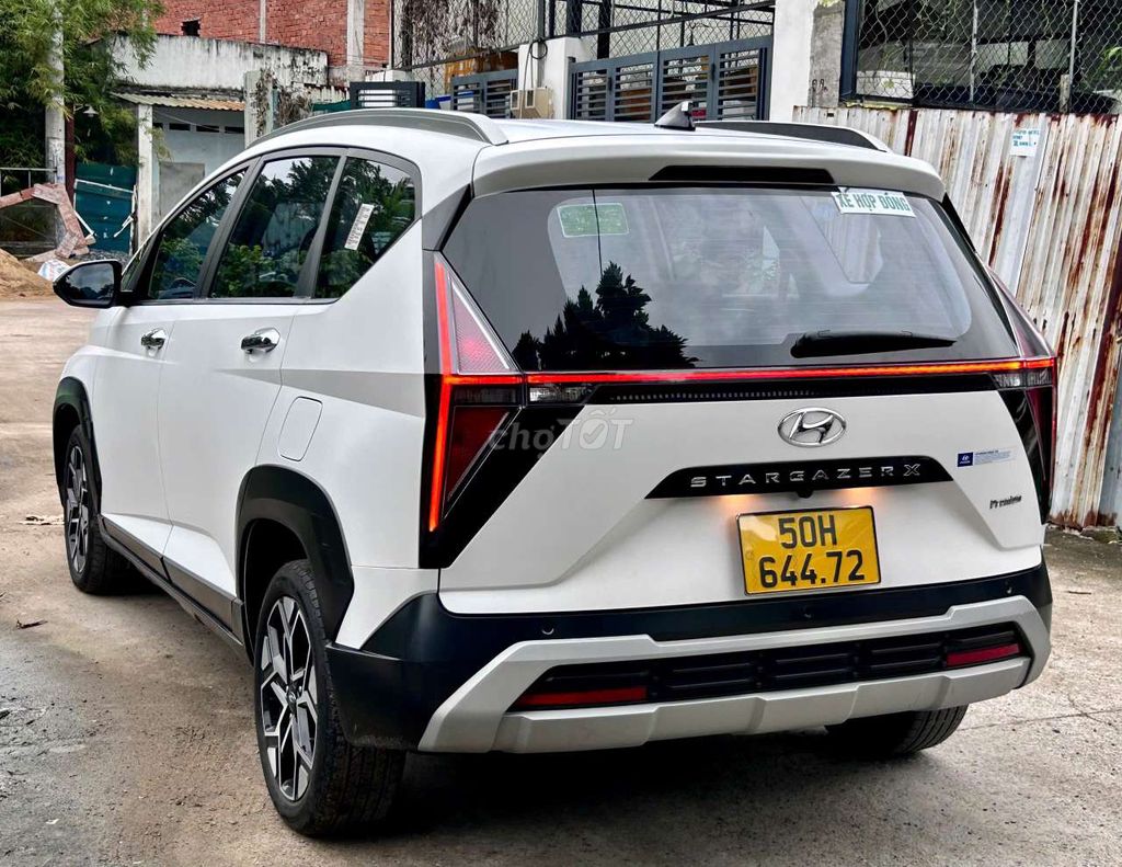 Hyundai Stargazer X cao cấp 2024 trắng, hỗ trợ góp. Mua bán Ô tô tại Thành phố Thủ Đức Tp Hồ Chí Minh được đăng bởi Đức Hưng Siêu thị ô tô Thủ Đức hình 6