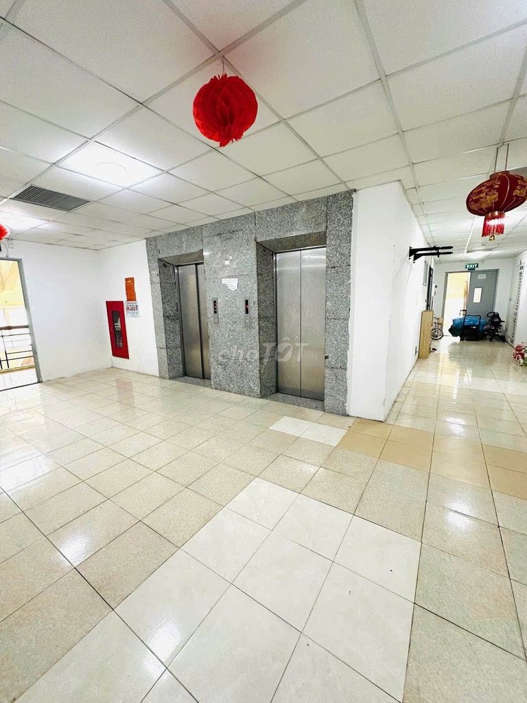 Квартира 63м², Нгуен Шиен, 2 спальни, 5 этаж, угловая