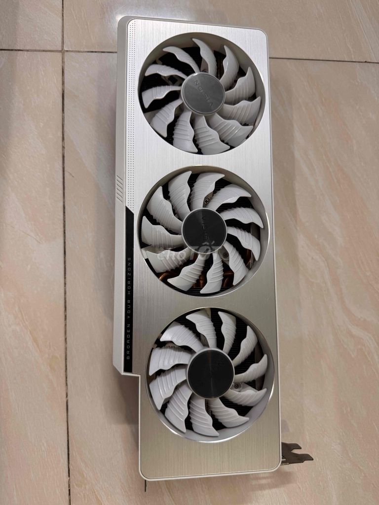 Card đồ họa Gigabyte GeForce RTX 3070 Ti. Mua bán Linh kiện (RAM, Card...) tại Quận Hoàn Kiếm Hà Nội được đăng bởi PC Gaming Gear hình 1