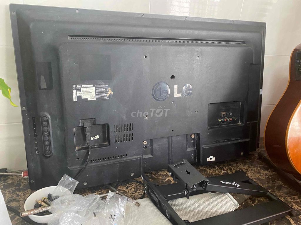 Tivi LG 42LN5710-TE. Mua bán Tivi, Âm thanh tại Huyện Bình Chánh Tp Hồ Chí Minh được đăng bởi Trang Lê hình 1
