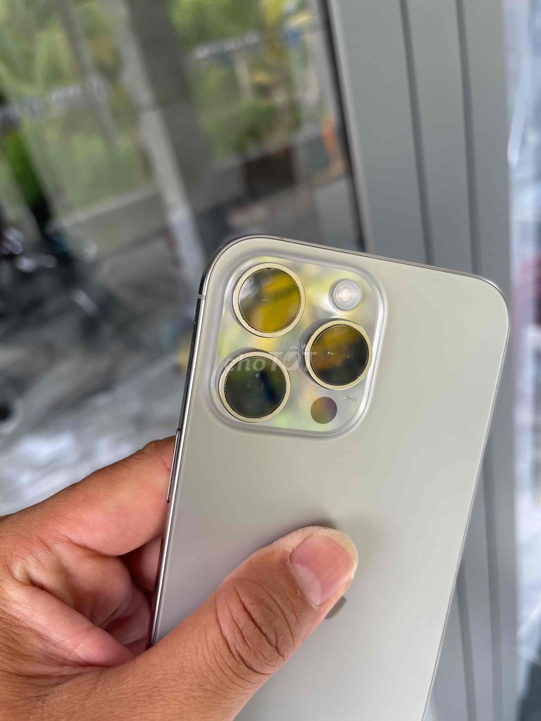 iPhone 16 Pro Max 256GB Titan VN/A. Mua bán Điện thoại tại Huyện Châu Thành Bến Tre được đăng bởi Thanh Huy hình 1