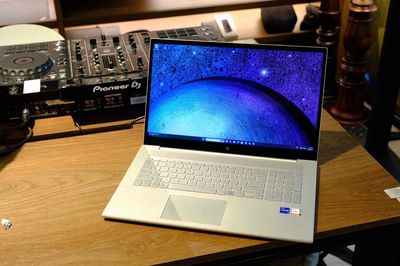 Laptop HP ENVY 17 – i7 / RAM 16GB / SSD + HDD. Mua bán Laptop tại Quận Bình Thạnh Tp Hồ Chí Minh được đăng bởi Vân Anh 2Tech House
