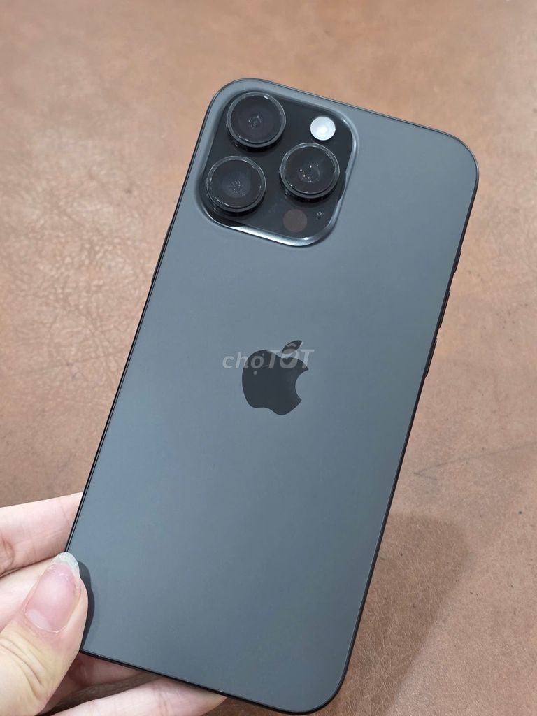 Iphone 16 Pro Max bản quốc tế Mỹ 256gb Đen 98,5%. Mua bán Điện thoại tại Quận Đống Đa Hà Nội được đăng bởi Hiếu Android Shop hình 1