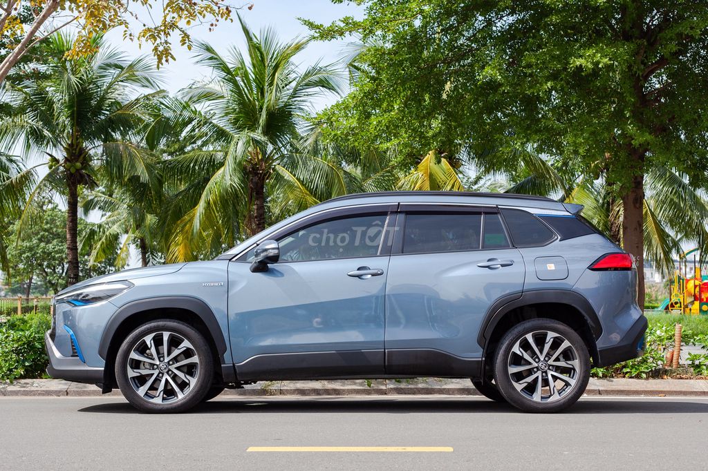 Toyota Cross 2021 1.8HV Hybrid 80.000 km. Mua bán Ô tô tại Thành phố Thủ Đức Tp Hồ Chí Minh được đăng bởi H2T Auto hình 4