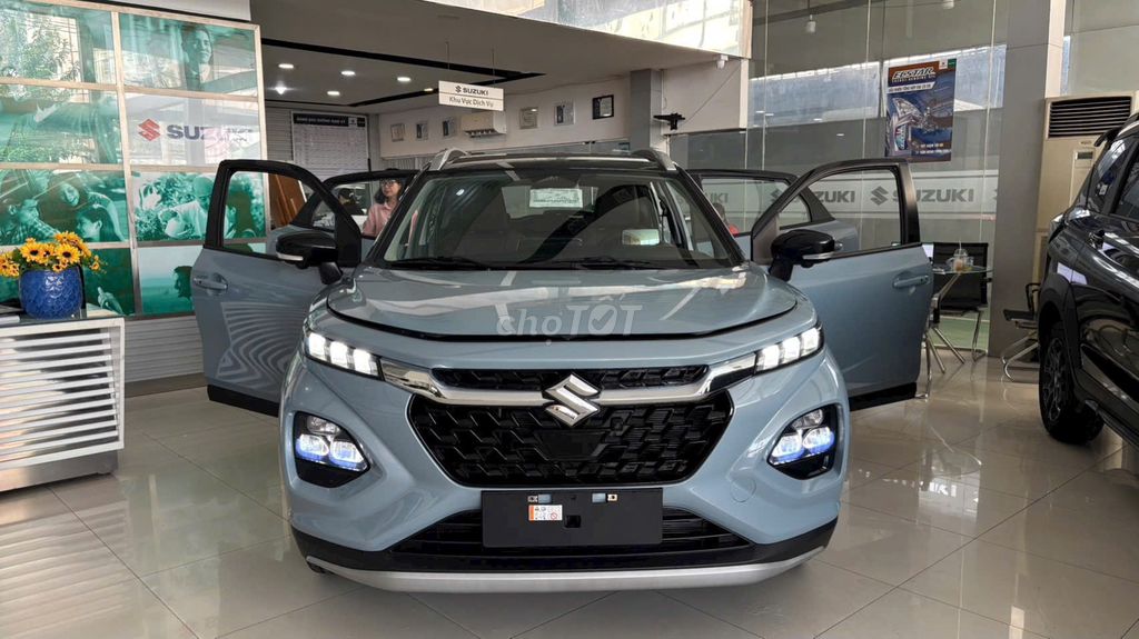 Suzuki fronx 2025 đủ màu giao ngay ưu đãi chốt sớm. Mua bán Ô tô tại Quận Gò Vấp Tp Hồ Chí Minh được đăng bởi SUZUKI VIỆT LONG  hình 2