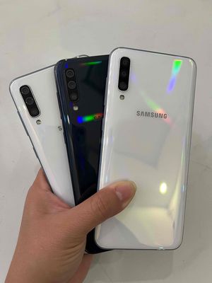Samsung A50 ram4/64GB. Mua bán Điện thoại tại Quận Gò Vấp Tp Hồ Chí Minh được đăng bởi Linh