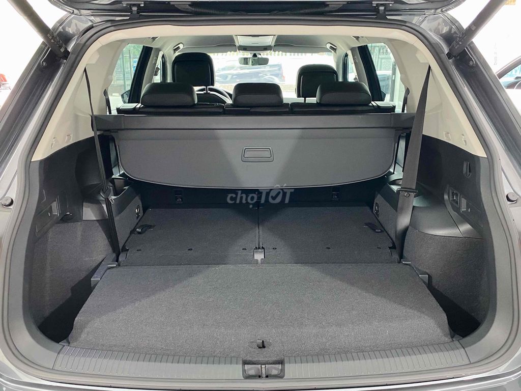Volkswagen Tiguan 2022 Allspace 1 Chủ- 5000 km. Mua bán Ô tô tại Thành phố Thủ Đức Tp Hồ Chí Minh được đăng bởi Quốc Nhẫn hình 13