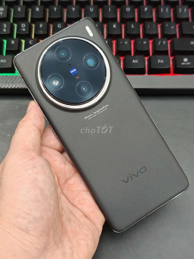 Vivo X100S pro 12/256 fullbox cận 99%. Mua bán Điện thoại tại Quận Ninh Kiều Cần Thơ được đăng bởi Nguyễn Toàn hình 1