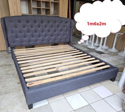 GIƯỜNG BỌC NỆM, GIƯỜNG 1M6 BỌC VẢI TỒN KHO. Mua bán Giường, chăn ga gối nệm tại Thành phố Thủ Đức Tp Hồ Chí Minh được đăng bởi Thanh lý Phú Cường