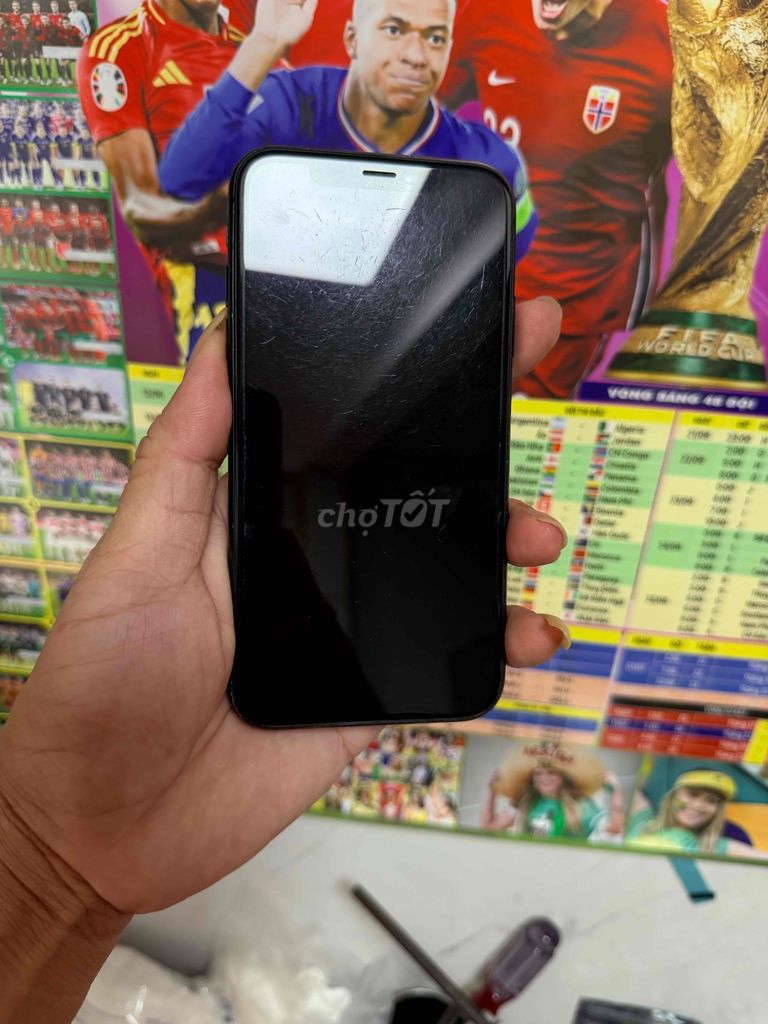 Apple iPhone XR 64GB Đen Đã sử dụng. Mua bán Điện thoại tại Quận 6 Tp Hồ Chí Minh được đăng bởi Ryan Huynh hình 1
