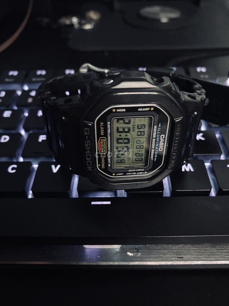 Đồng hồ casio Gshock DW5600E size Nam