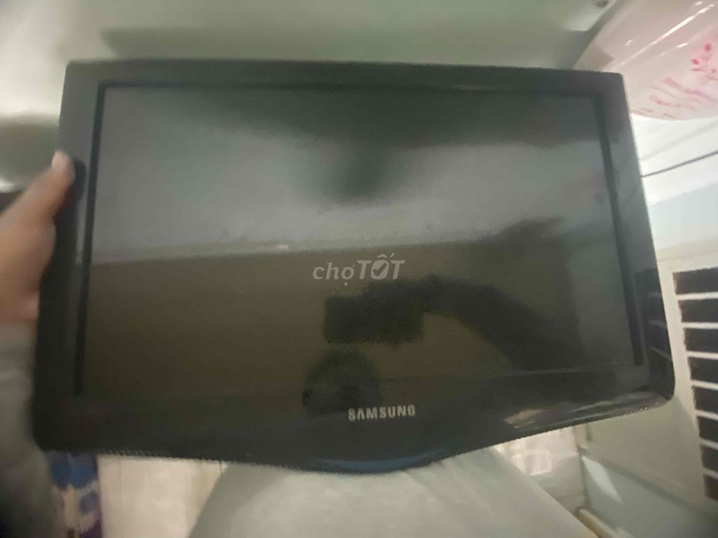 Cần bán Tivi 19inch | Full CN / Qua sớm có fix. Mua bán Tivi, Âm thanh tại Huyện Bình Chánh Tp Hồ Chí Minh được đăng bởi Hiếu hình 1