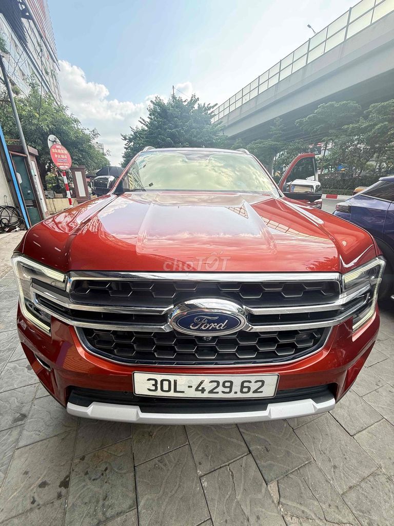 Ford Everest 2022 Titanium Plus 2.0L 4x4 AT. Mua bán Ô tô tại Quận Cầu Giấy Hà Nội được đăng bởi Xe chất Hà Nội hình 1