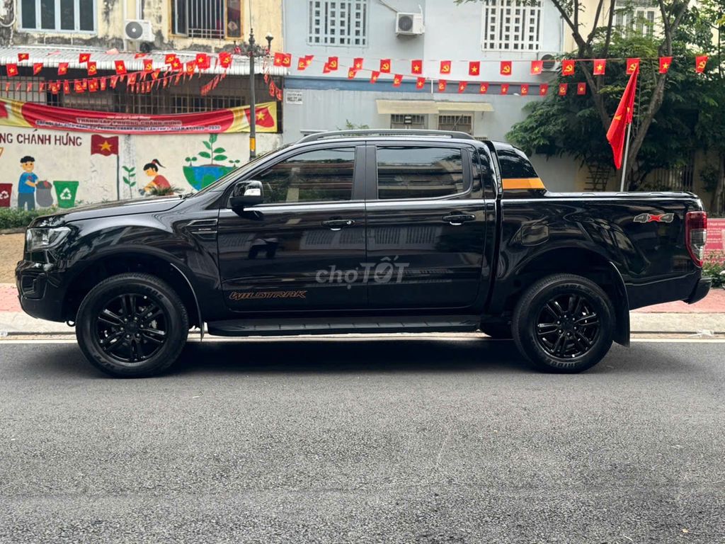 Ford Ranger Wildtrak 2.0L 4x4 AT 2021 - 36000 km. Mua bán Ô tô tại Quận 4 Tp Hồ Chí Minh được đăng bởi Trần Hoàng Long hình 5