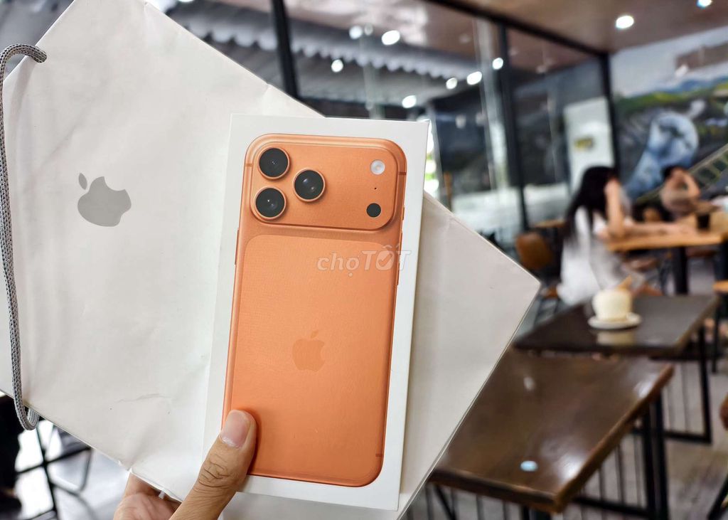 IPhone 17 Pro Max 256GB Lock Đã Độ Esim Máy New. Mua bán Điện thoại tại Quận 3 Tp Hồ Chí Minh được đăng bởi Minh Phạm hình 1