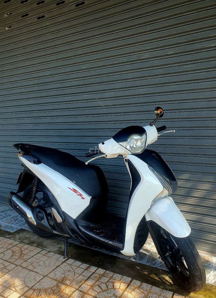 [ST] khách cầm đức thanh lý thu hồi vốn. Mua bán Xe máy tại Thành phố Sóc Trăng Sóc Trăng được đăng bởi Dv Cầm Đồ Mua Bán Xe DT268 Cần Thơ hình 3