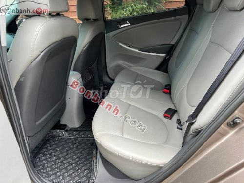 Hyundai Accent 1.4 AT 2012. Mua bán Ô tô tại Quận 7 Tp Hồ Chí Minh được đăng bởi Nhân hình 5