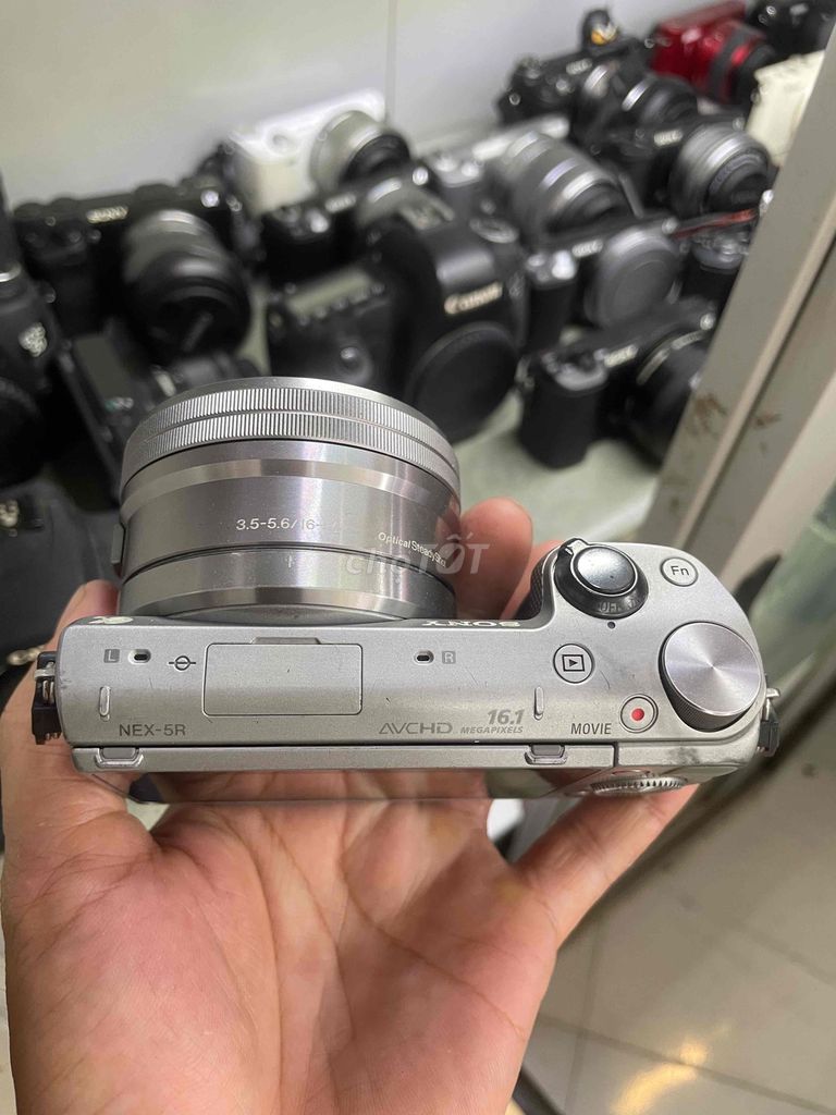 Máy ảnh Sony NEX-5R Bạc. Mua bán Máy ảnh, Máy quay tại Quận Thanh Xuân Hà Nội được đăng bởi Mua bán giao lưu các Dòng máy ảnh giá tốt hình 1