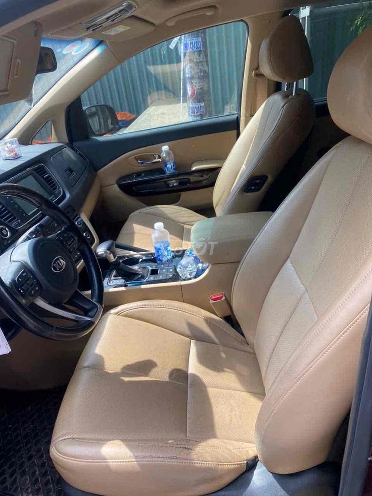 Kia Sedona 2020 Luxury - 90000 km. Mua bán Ô tô tại Quận 12 Tp Hồ Chí Minh được đăng bởi Le Quan hình 8